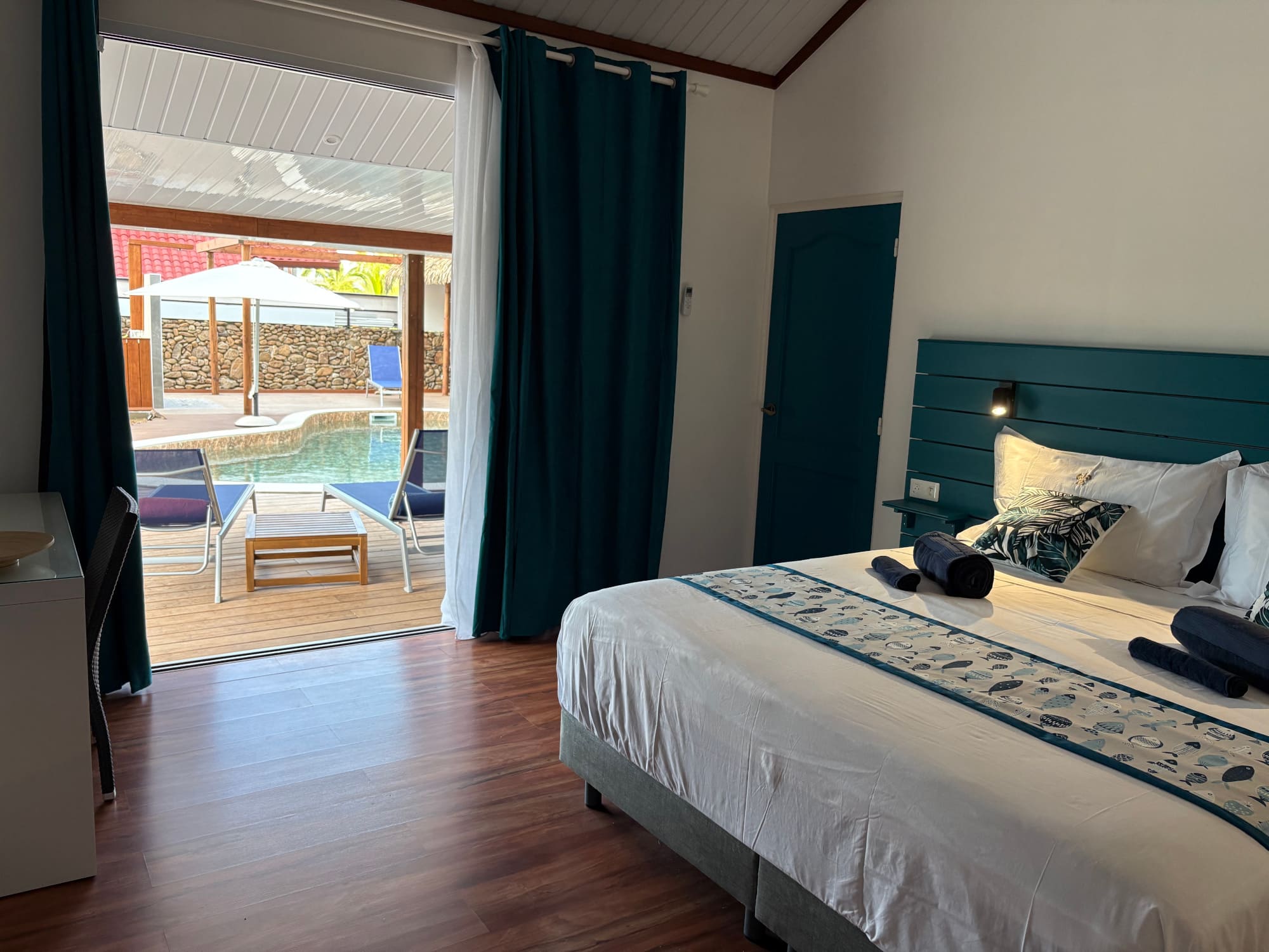 chambre à louer vue piscine